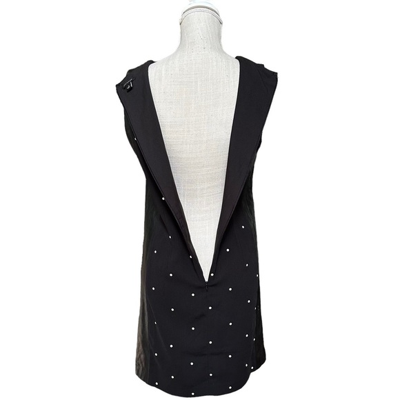 Ann Taylor Black with Pearl Accents‎ and Faux Leather Trim Size: 4 - Picture 3 of 10